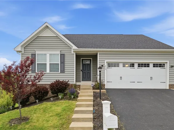 212 Saddle Ridge Dr, Oakdale, PA 15071