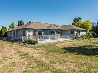160 Haywire Ln, Sequim, WA 98382