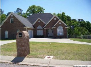 5100 Gold Leaf Ln, Pinson, AL 35126