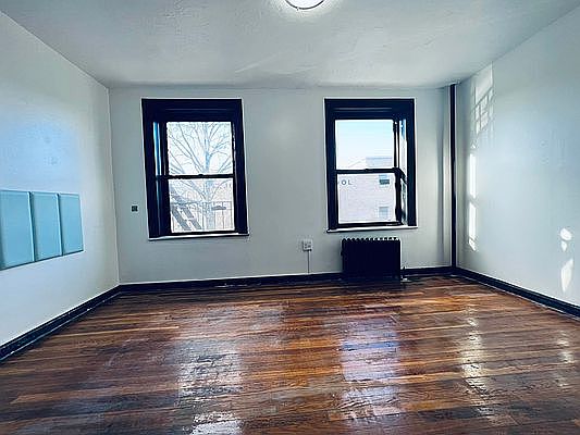 1st image of 21-35 27th St #2BEE