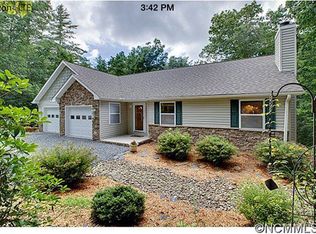 277 Dragon Tail Dr, Brevard, NC 28712