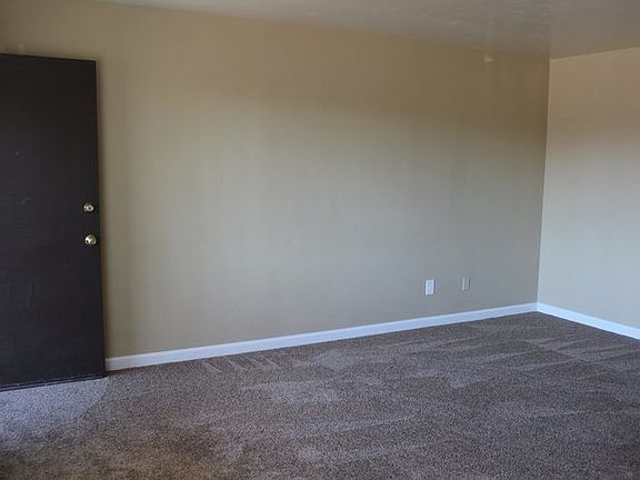 2nd image of 4458 Kansas St APT 8