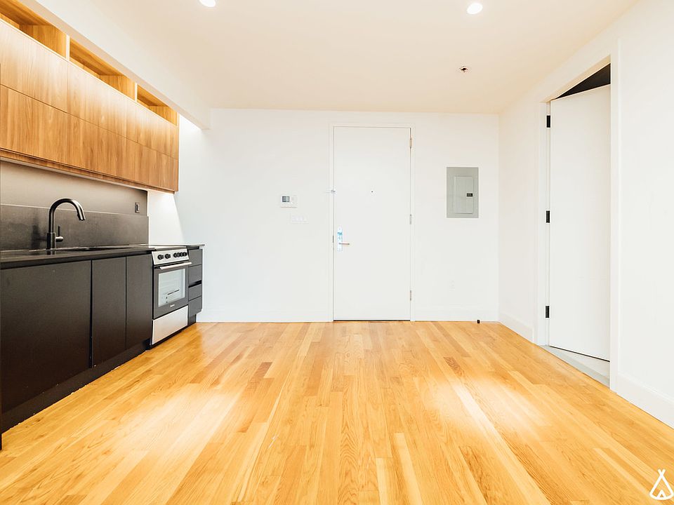 1st image of 1 Duffield St #311R