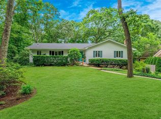 27 Maple Glen Ln, Nesconset, NY 11767
