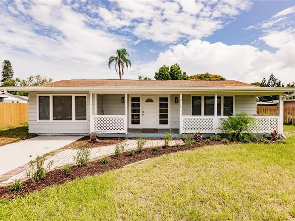 2115 Shawnee St, Sarasota, FL 34231