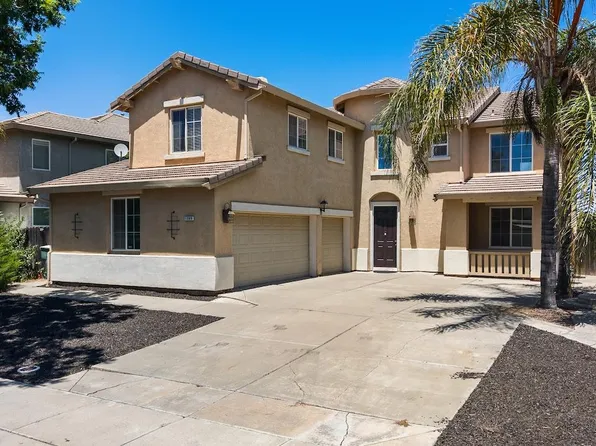1369 Buckskin Way, Patterson, CA 95363