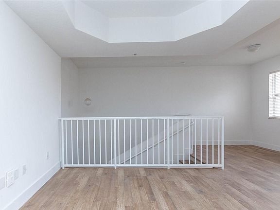 4th image of 6500 NW 114th Ave APT 1023