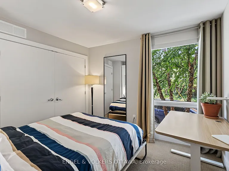 144 Evelyn Ave — Photo 33
