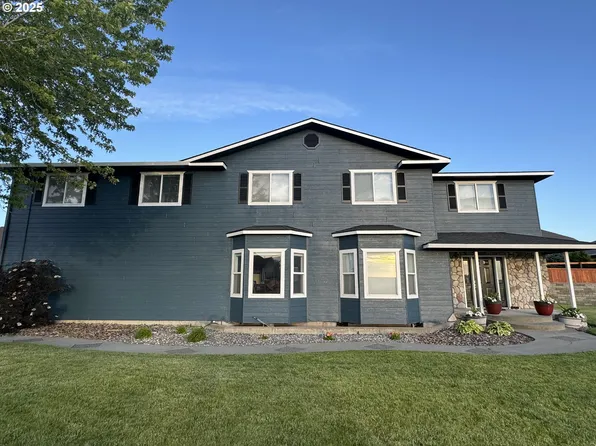 1800 SW Runnion Dr, Pendleton, OR 97801