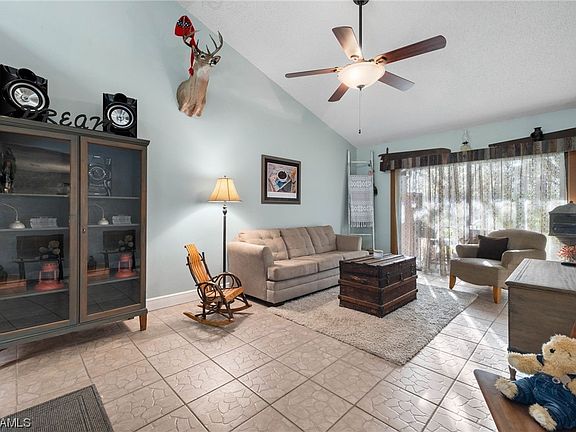 4th image of 1517 Magnolia Ave