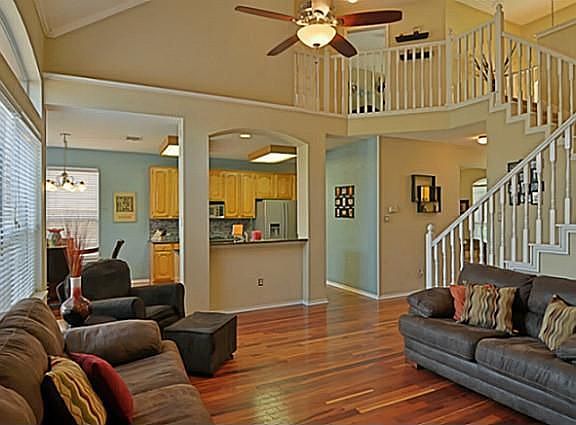 Family Room & Kitchen