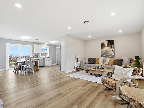 3rd image of 4096 Kirchling Rd