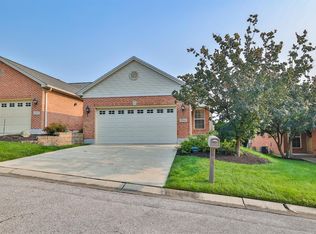 3366 Emerald Rdg, Cincinnati, OH 45211