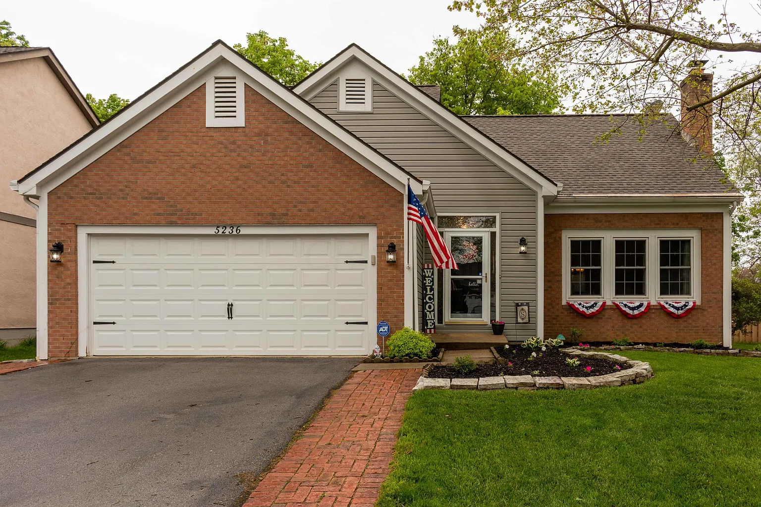 5236 Skytrail Dr photo 1