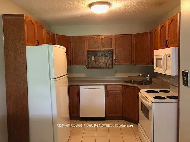1110 Clonsilla Ave #202 — Photo 12