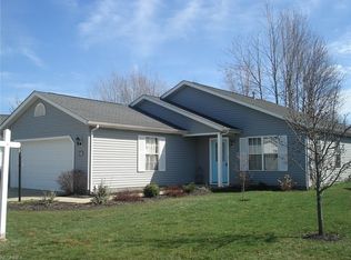 385 Community Ln, Painesville, OH 44077