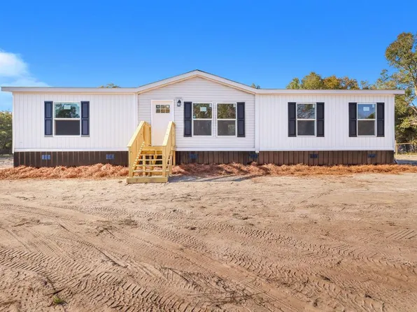 863 Bethel Freewill Rd, Baxley, GA 31513