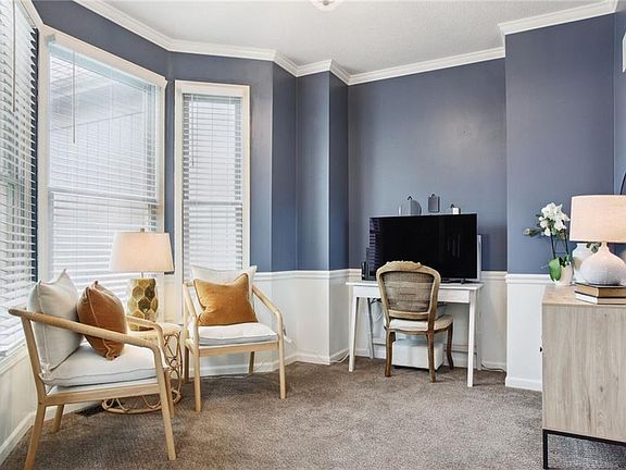 4th image of 21620 W 53rd Ter