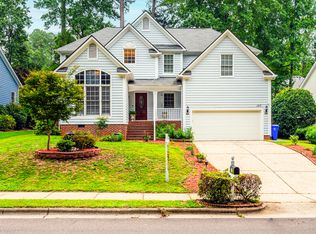 107 Lonebrook Dr, Chapel Hill, NC 27516