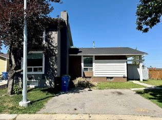307 Whitehill Pl NE, Calgary, AB T1Y3G6