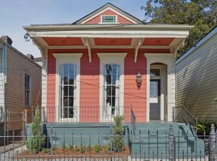 1019 Melpomene St, New Orleans, LA 70130