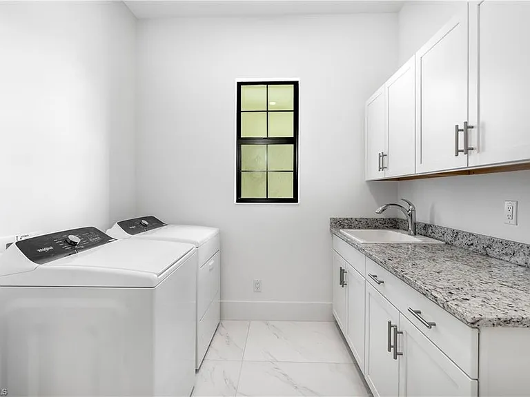 9675 Moonflower Ct — Photo 26