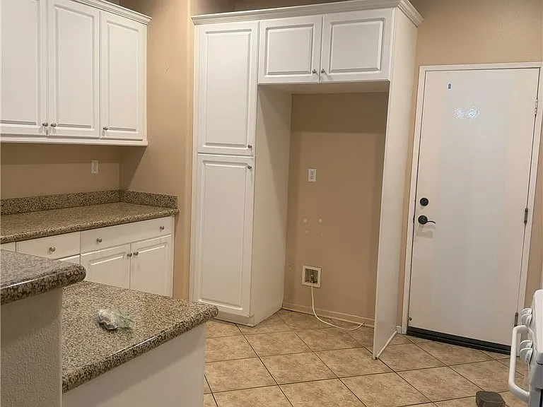 13134 Sunnyvale Ct — Photo 3