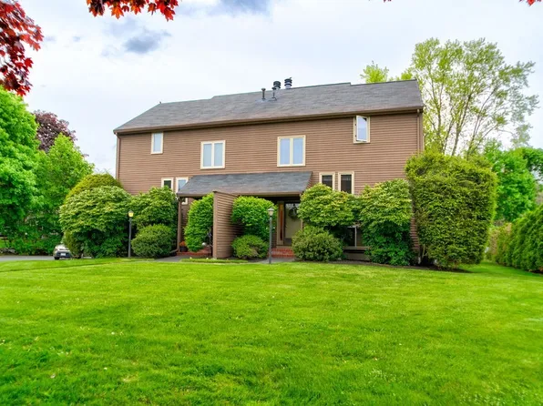 25 Stacy Dr #25, North Andover, MA 01845