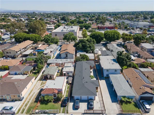 9738 Deeble St, South Gate, CA 90280