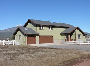 8326 W Roundup Trl, Flagstaff, AZ 86001