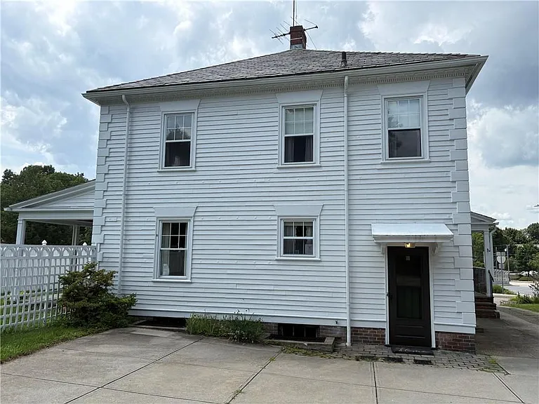 36 Underwood St — Photo 16