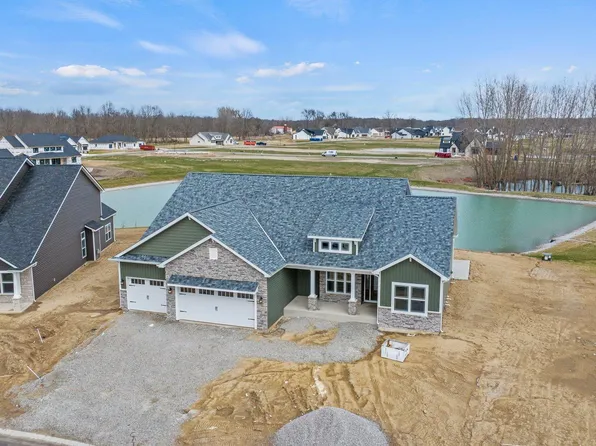 1466 Pyke Grove Pass, Huntertown, IN 46748