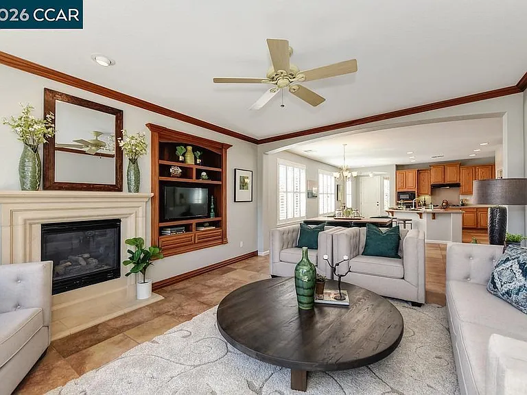 4173 Torrazzo Way — Photo 23