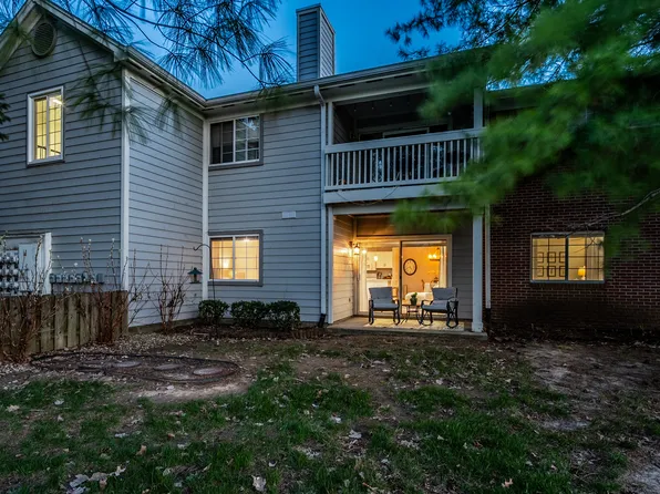 8224 Glenwillow Ln Unit 102, Indianapolis, IN 46278