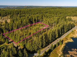 6930 Cultus Bay Rd, Clinton, WA 98236