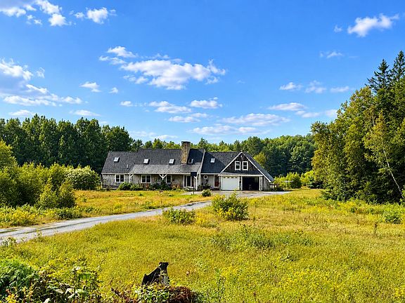 2nd image of 128 Mitten Mountain Road