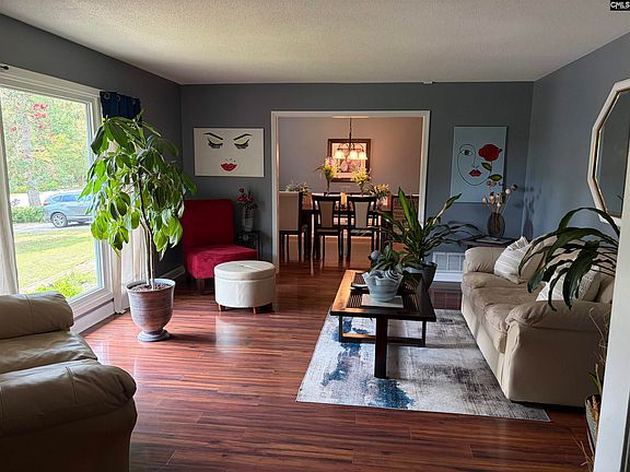 3rd image of 213 Park Shore Dr W