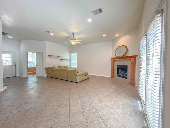 4th image of 609 W 37th St
