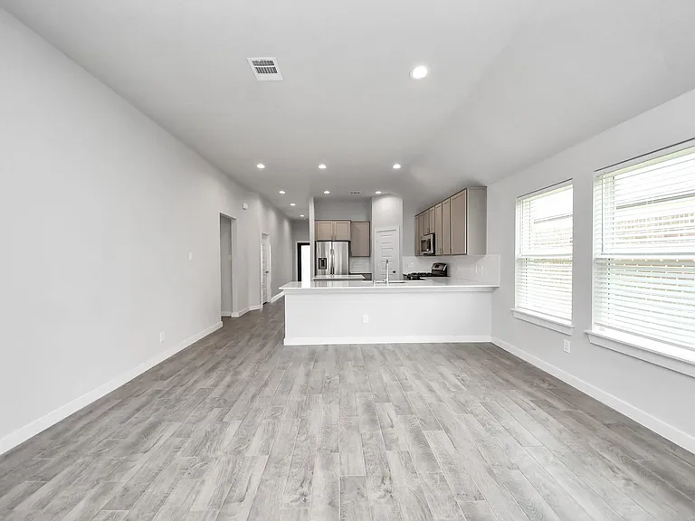 3335 Hackberry Tree Ln — Photo 24