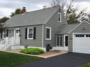 1221 Harrison St, Edwardsville, IL