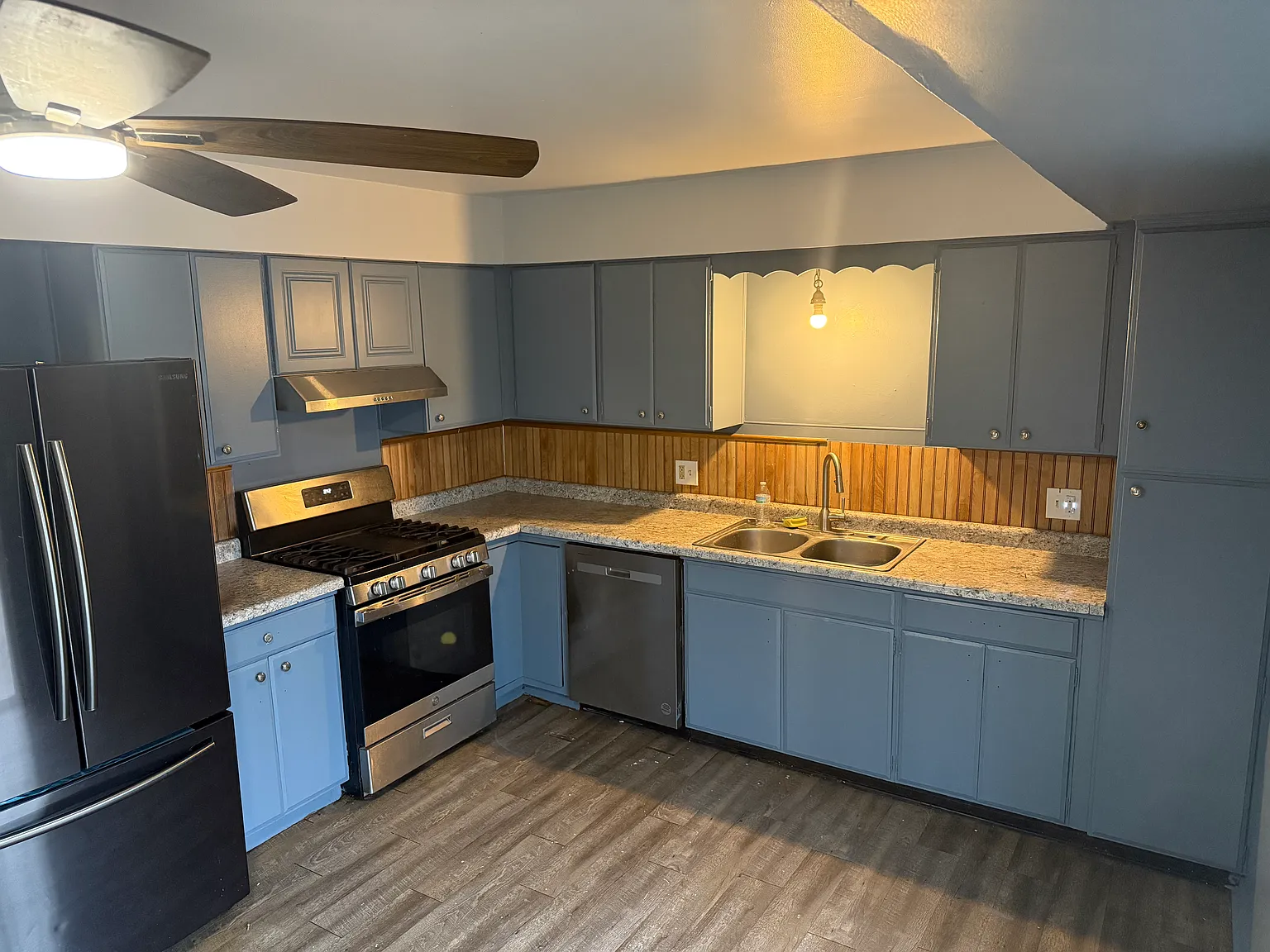 4 bed, 1500 sqft, $2,200 — Photo 4