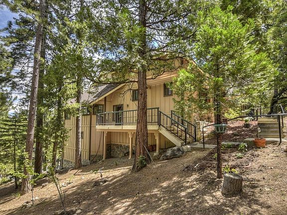 2nd image of 27546 Ashwood Ln