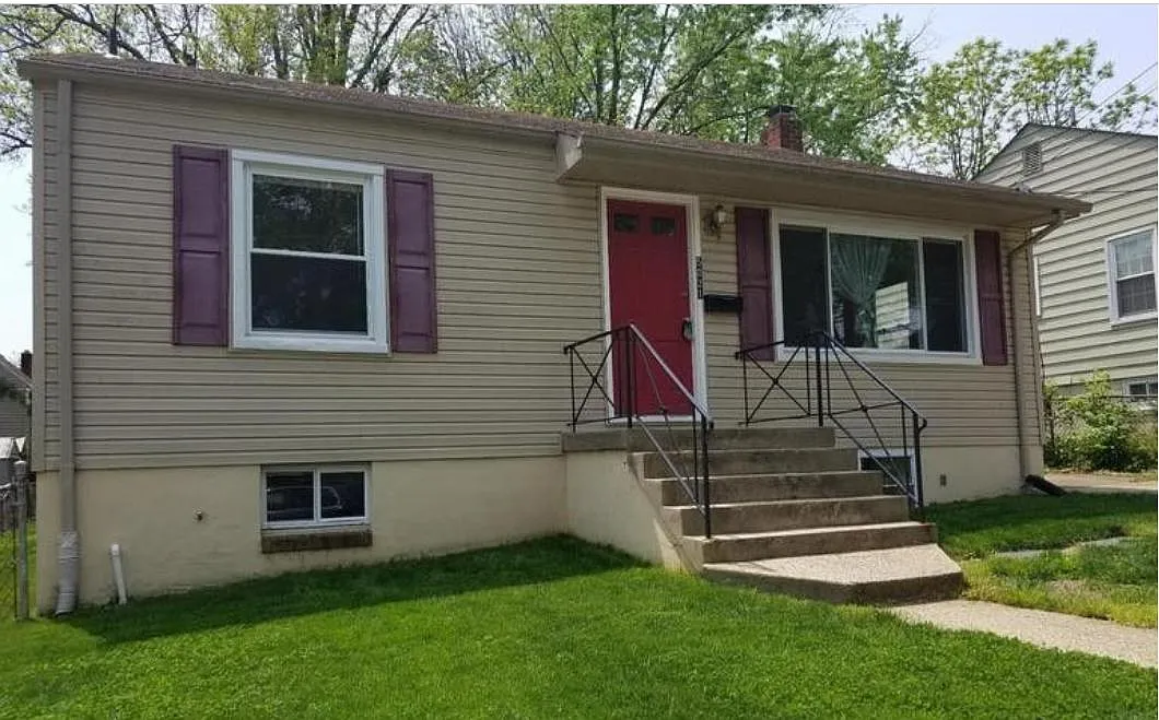 5021 Geronimo St photo 1