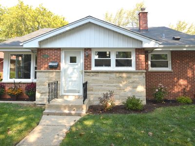 10622 Canterbury St, Westchester, IL, 60154