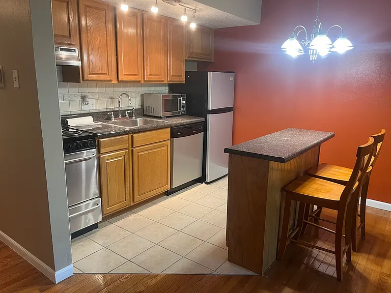 4355 Maryland Ave #433 — Photo 15