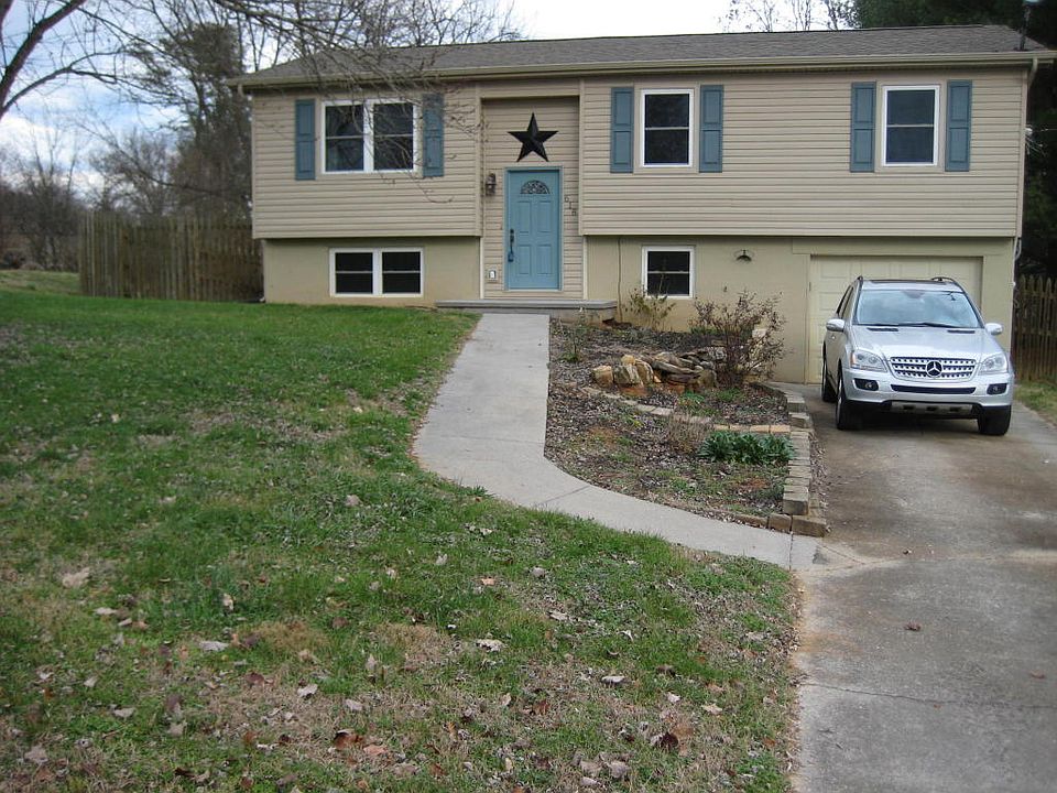 1st image of 618 Arlington Dr