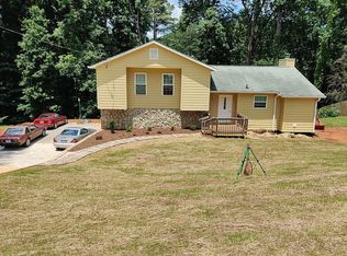 3323 Laura Ln, Douglasville, GA 30135