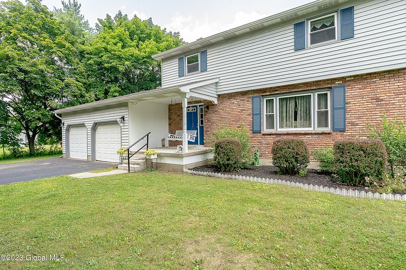2nd image of 46 Martin Road