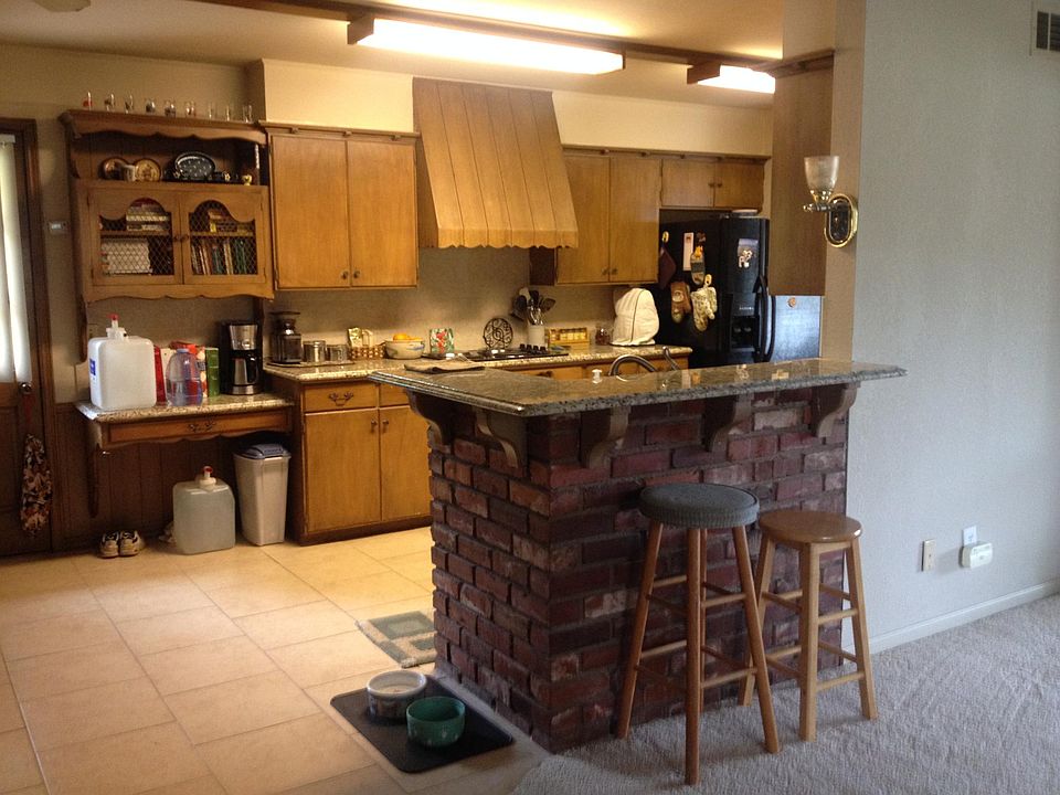 2nd image of 2333 NW 46th St