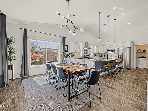 4th image of 503 W Sundance Way